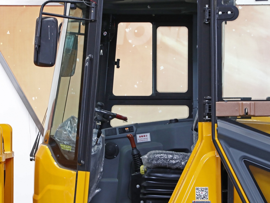 ZL928全液壓裝載機(jī)